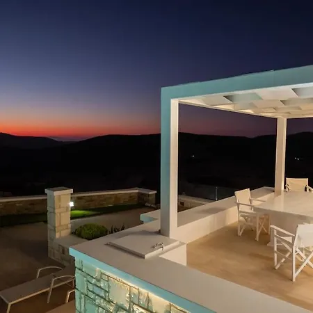 Mariza - Everything You Need Villa Marathion